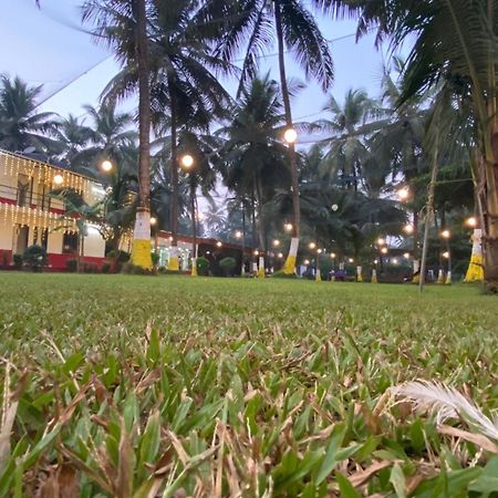 A Coconut Valley Resort Palghar Экстерьер фото